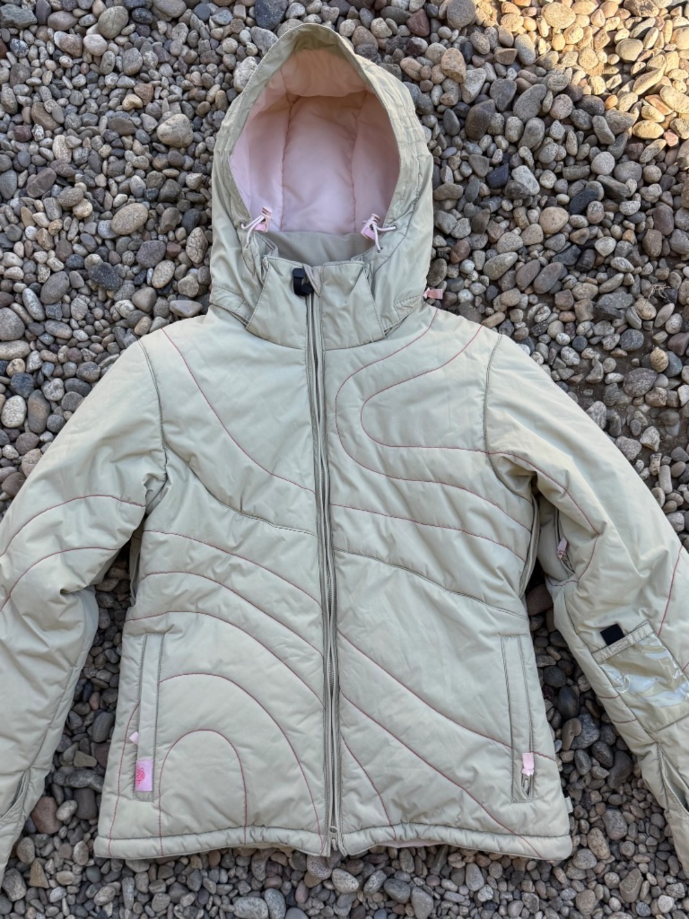 Vintage Roxy Tan and Pink Snowboarding Jacket, Women's Medium